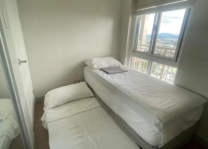 Entire In Pasig Lumiere Residences Apartment